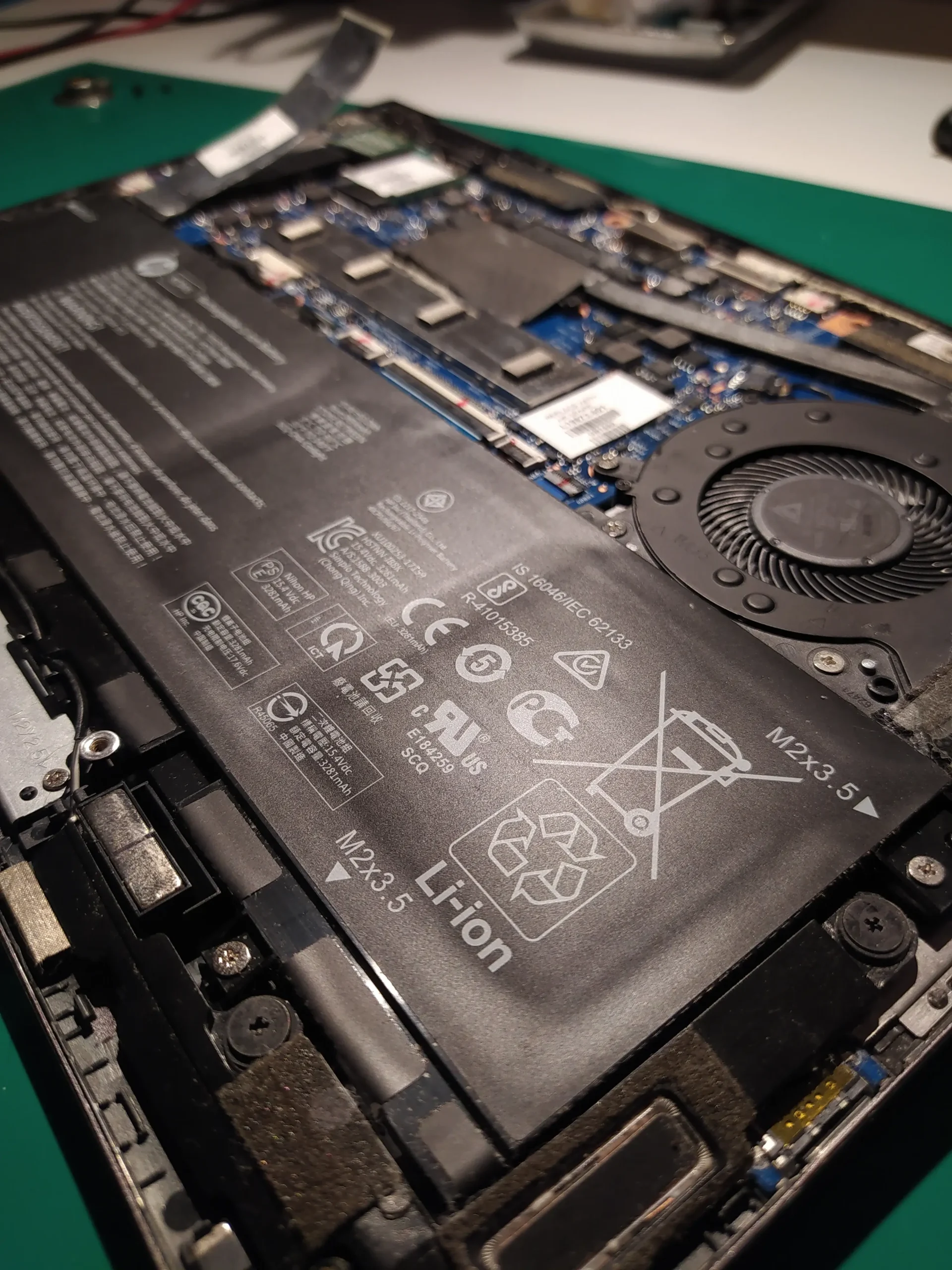 bateria mal estado notebook hp inflada