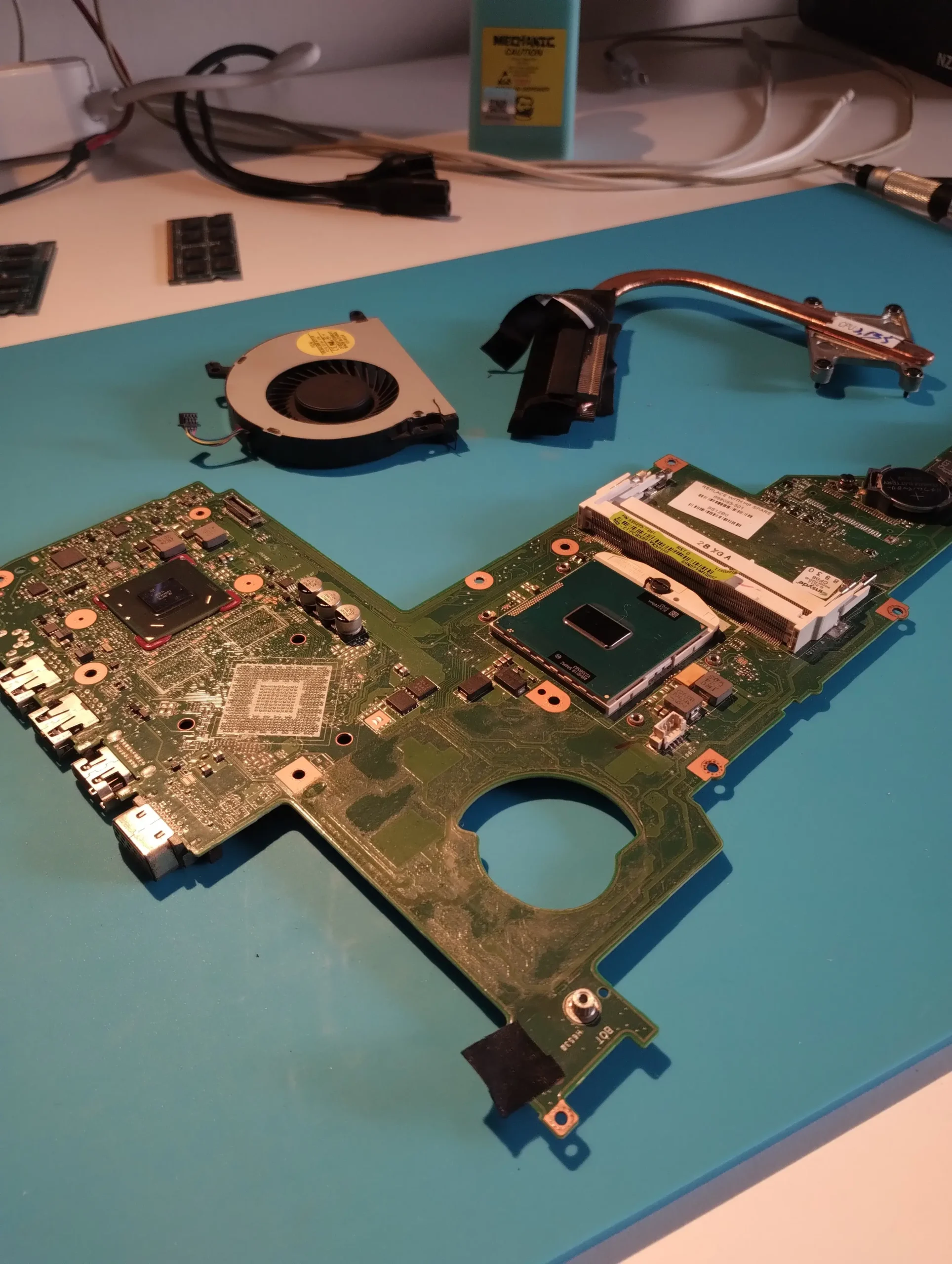 placa madre de notebook por reparar