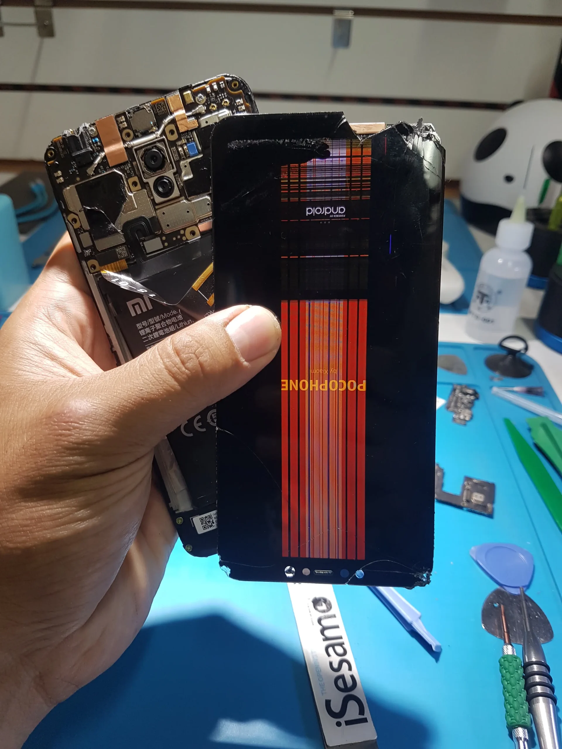 poco phone f1 pantalla rota