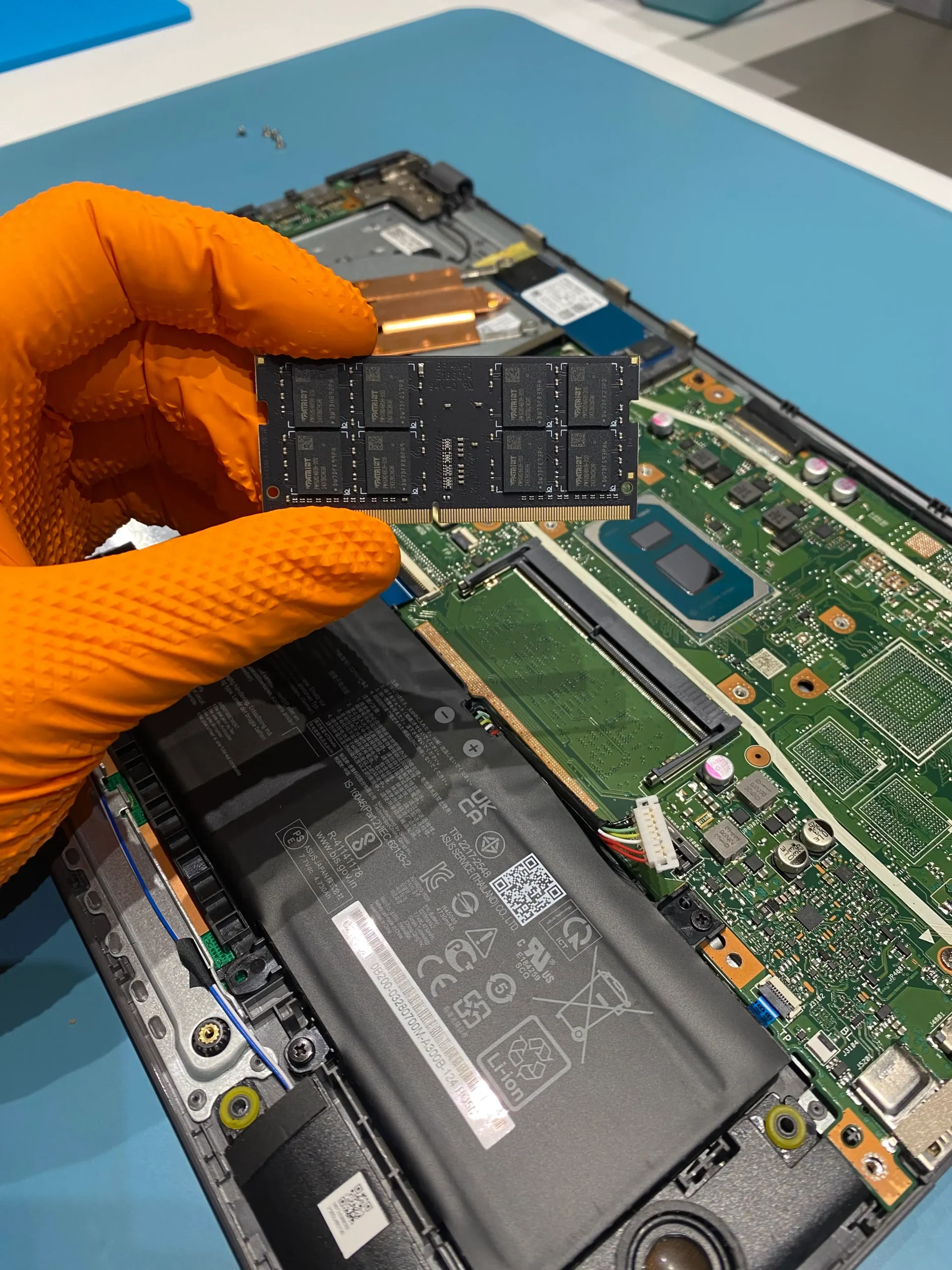 ampliacion memoria RAM notebook