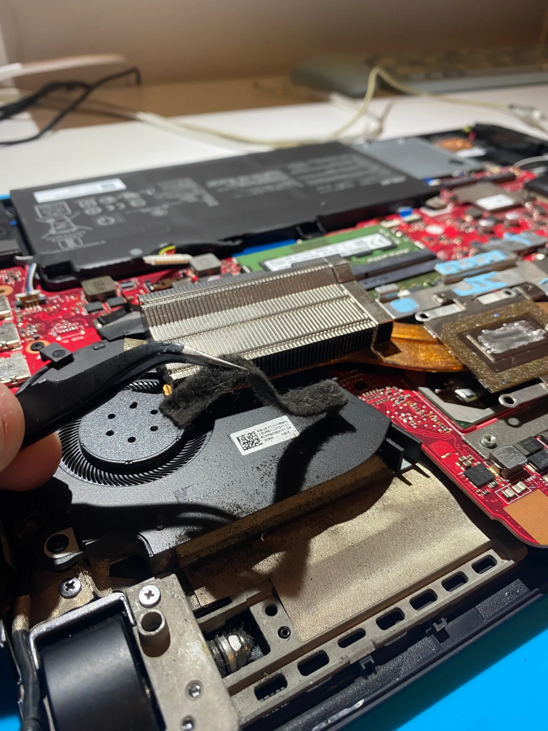 mantenimiento asus notebook gamer